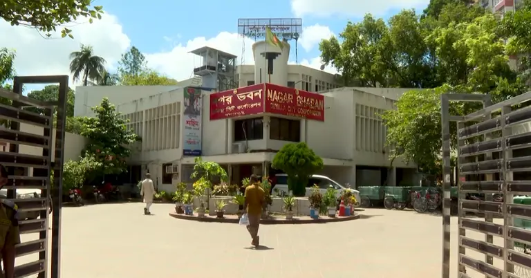 ভোগান্তি আর জনদুর্ভোগ কুমিল্লা সিটি করপোরেশন